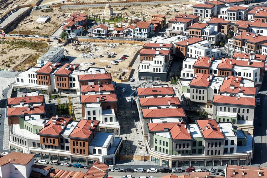 Paris’in Louvre’u, Konya’nın kalbinde canlanıyor 8